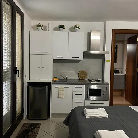 Mazzini Apartament *